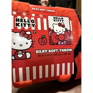 Hello Kitty  Throw Blanket 40" x 50" Silky SUPER SOFT‎ NEW